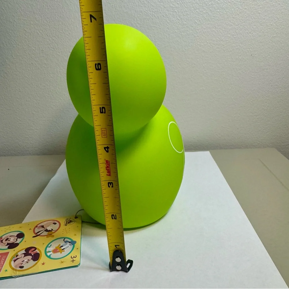 NWT. Disney Play In The Parks Mickey Balloon Light Up Blow Mold Night Light.